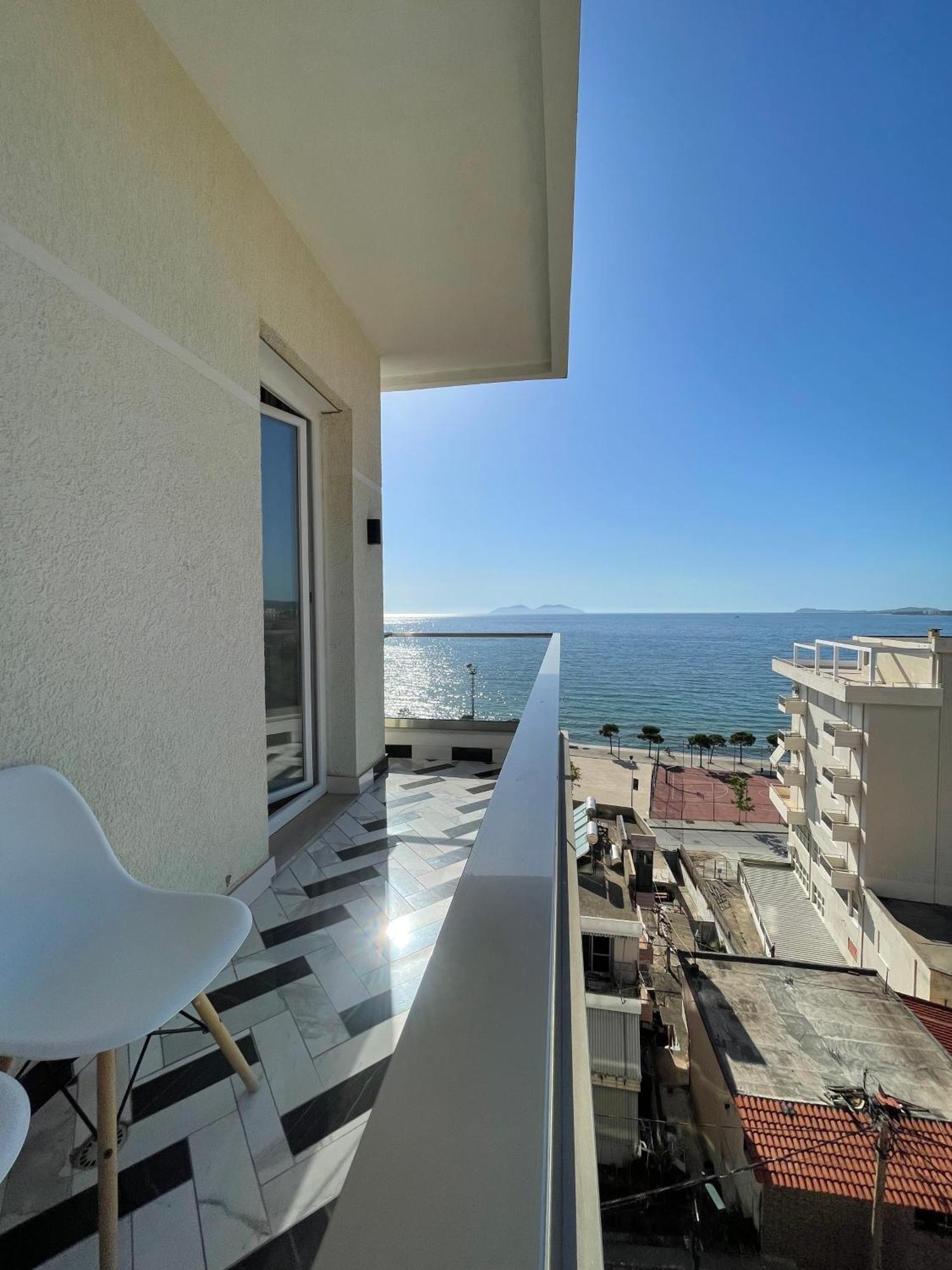 Hotel Britania Vlorë Rum bild